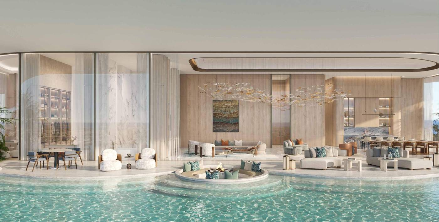 Five-bedroom terrace with pool
